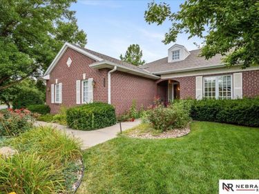3539 Cape Charles Road E, Lincoln, NE 68516