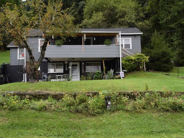 1631 Junkins Avenue, Clarksburg, WV 26301