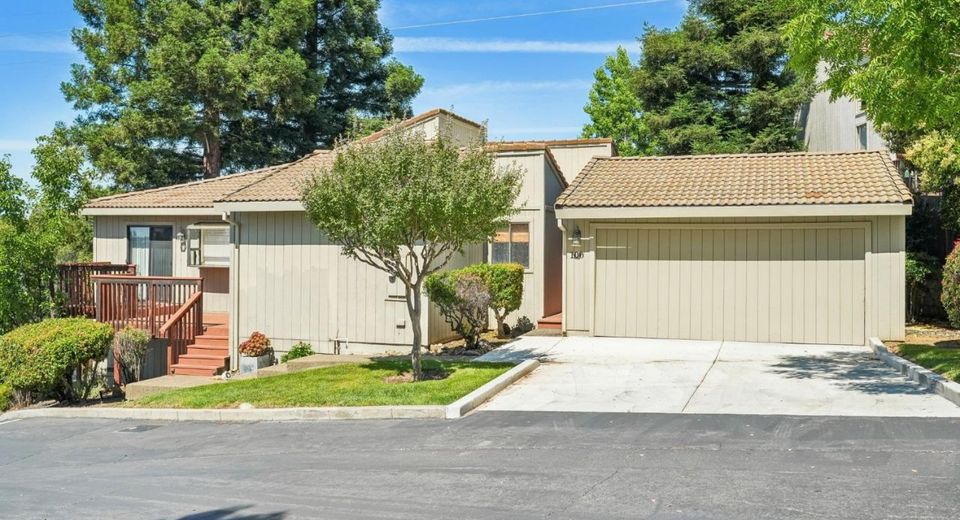 100 Crestridge, Folsom, CA 95630 Photo