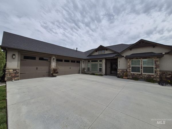 4721 Middlesboro, Caldwell, ID 83607