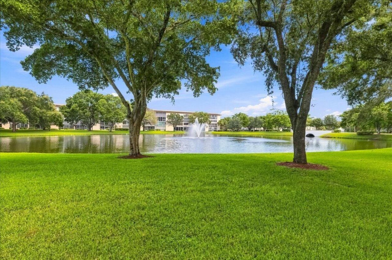 2304 Lucaya Lane, Unit C1, Coconut Creek, FL 33066 Photo