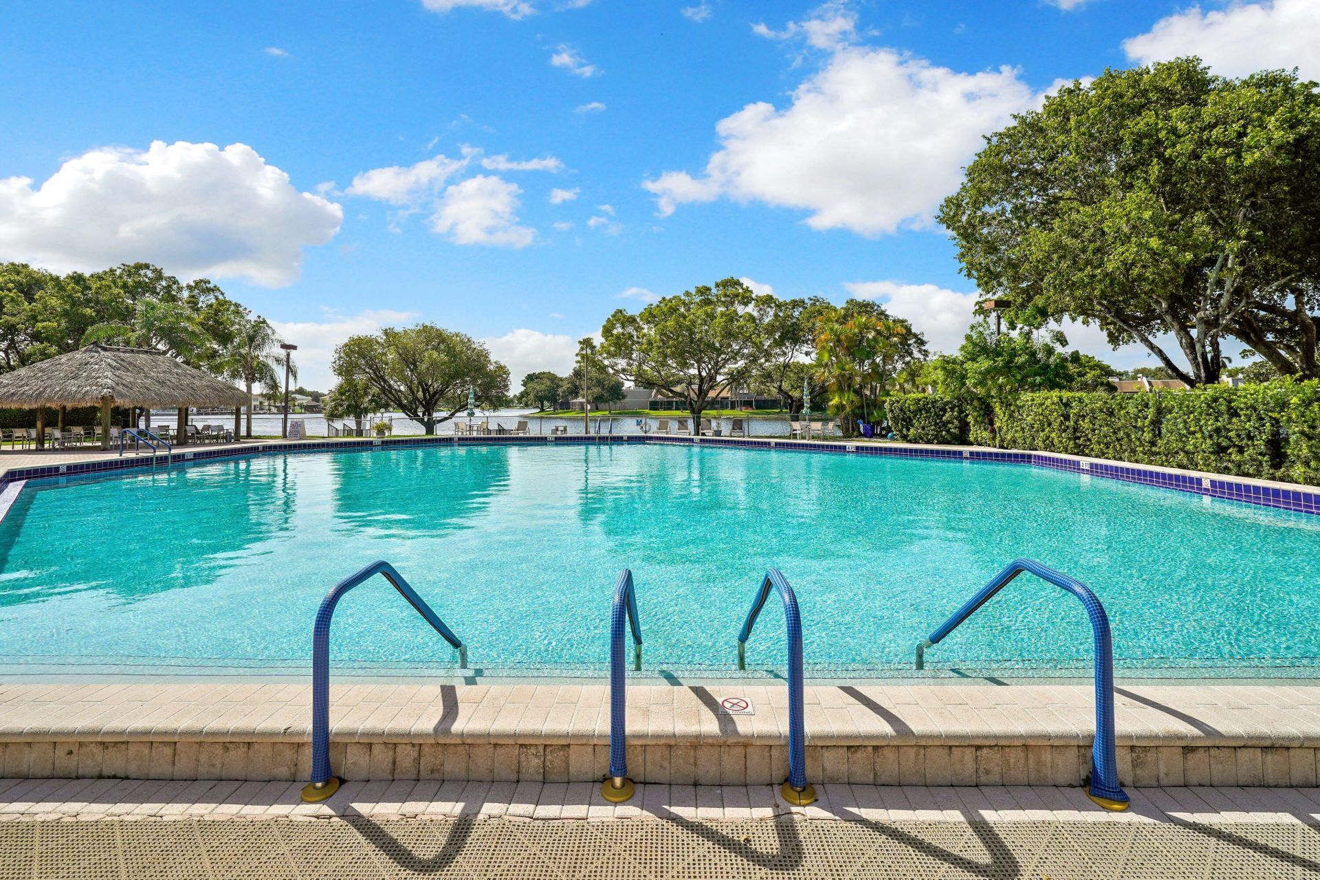 901 Colony Point Circle, Unit 207, Pembroke Pines, FL 33026 Photo