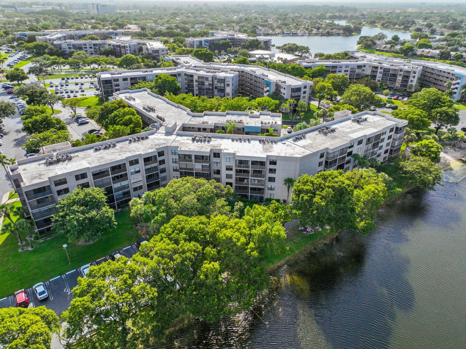 901 Colony Point Circle, Unit 207, Pembroke Pines, FL 33026 Photo