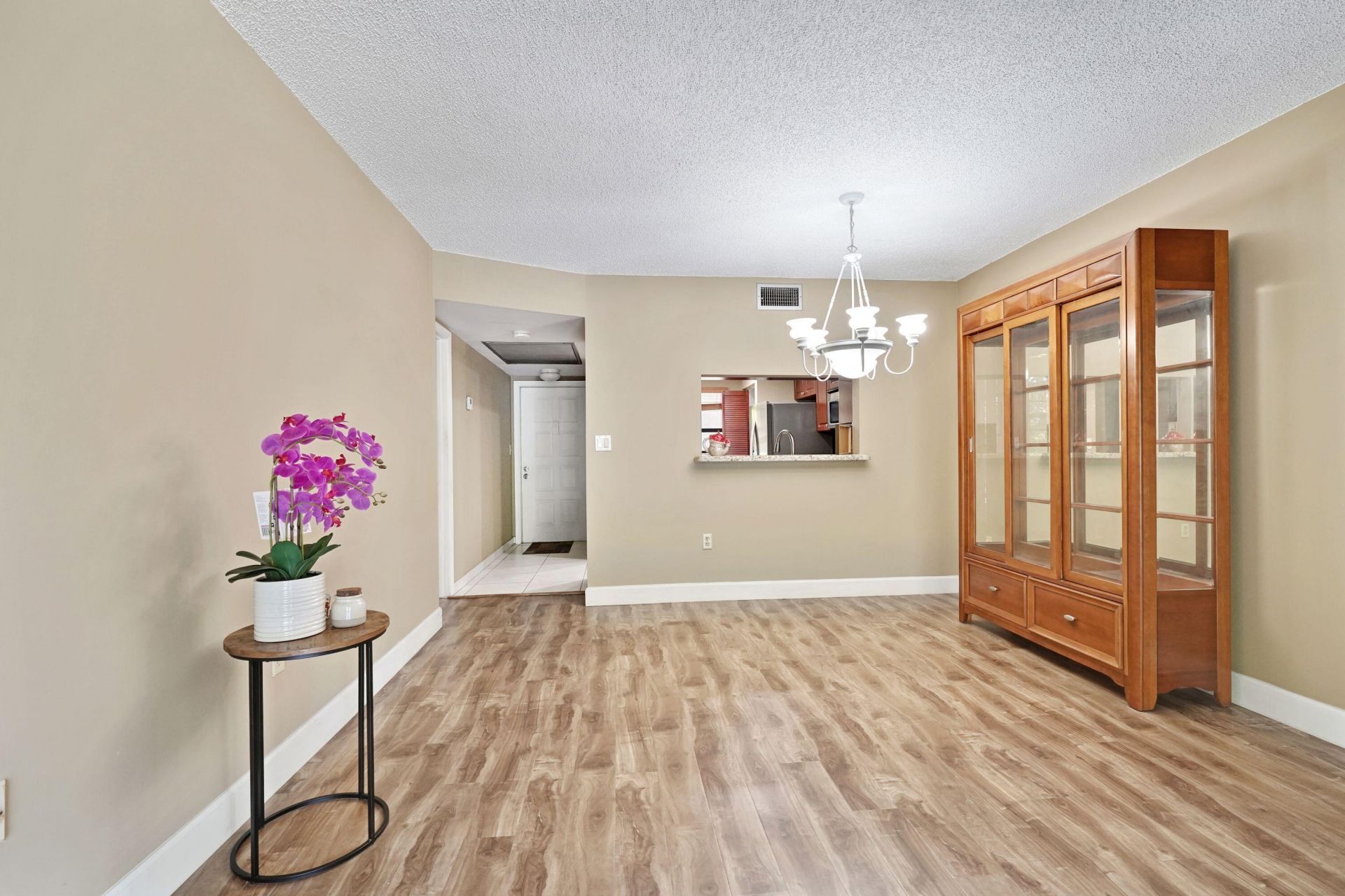 901 Colony Point Circle, Unit 207, Pembroke Pines, FL 33026 Photo