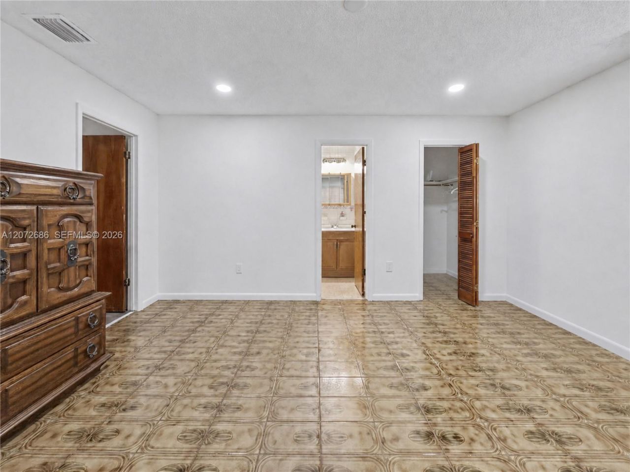 3130 SW 6th St, Miami, FL 33135 Photo
