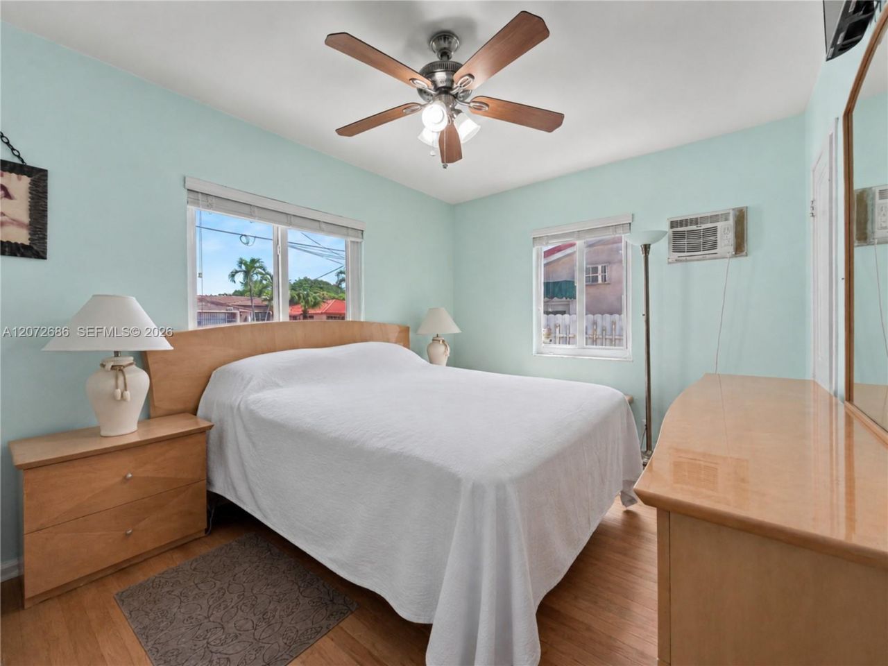3130 SW 6th St, Miami, FL 33135 Photo