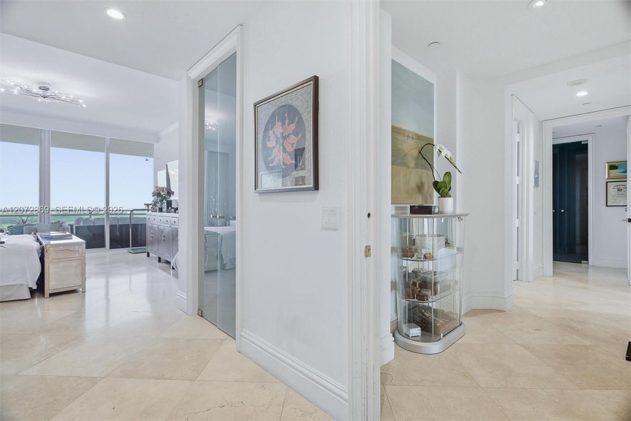 10295 Collins Ave, Unit 2207, Bal Harbour, FL 33154 Photo