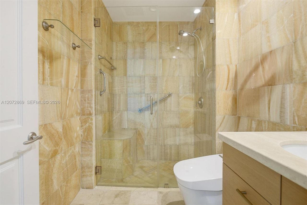 10295 Collins Ave, Unit 2207, Bal Harbour, FL 33154 Photo