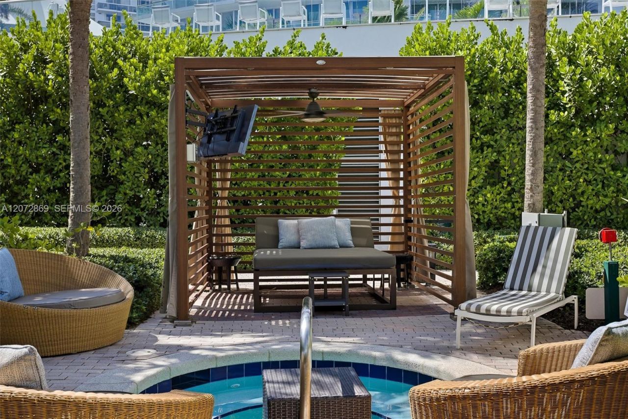 10295 Collins Ave, Unit 2207, Bal Harbour, FL 33154 Photo