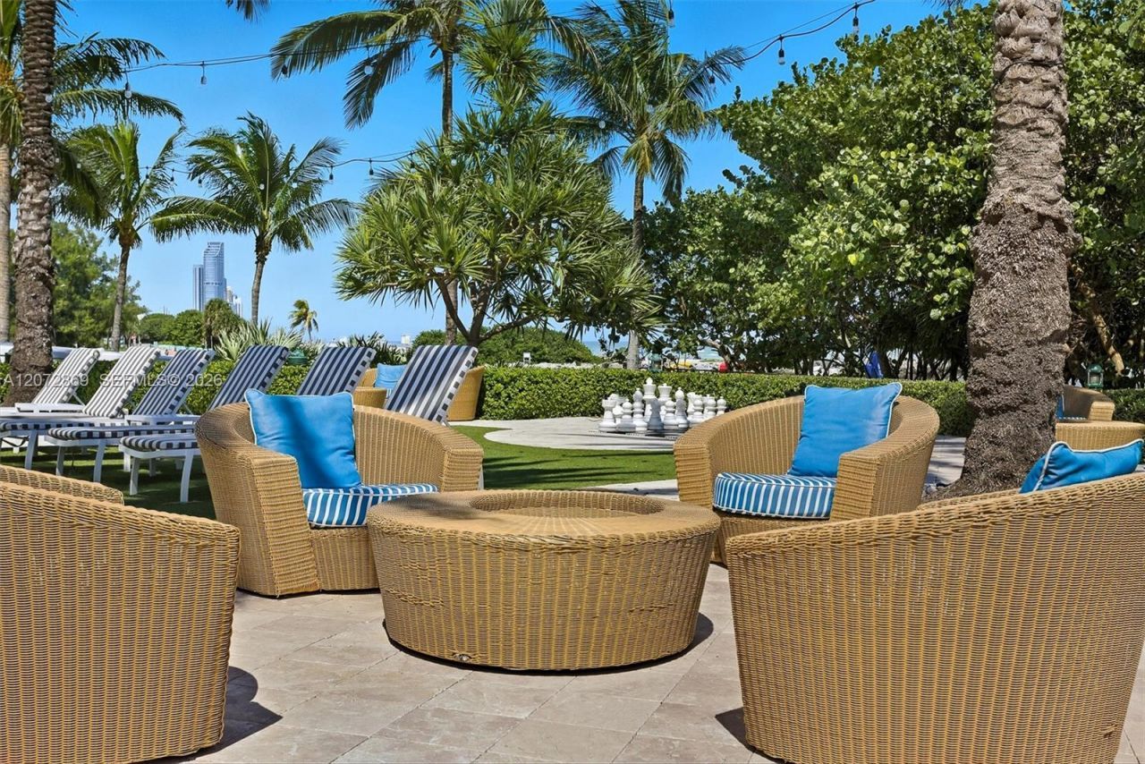 10295 Collins Ave, Unit 2207, Bal Harbour, FL 33154 Photo
