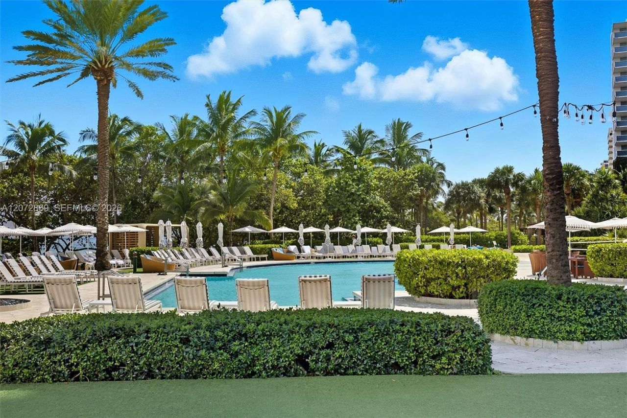 10295 Collins Ave, Unit 2207, Bal Harbour, FL 33154 Photo