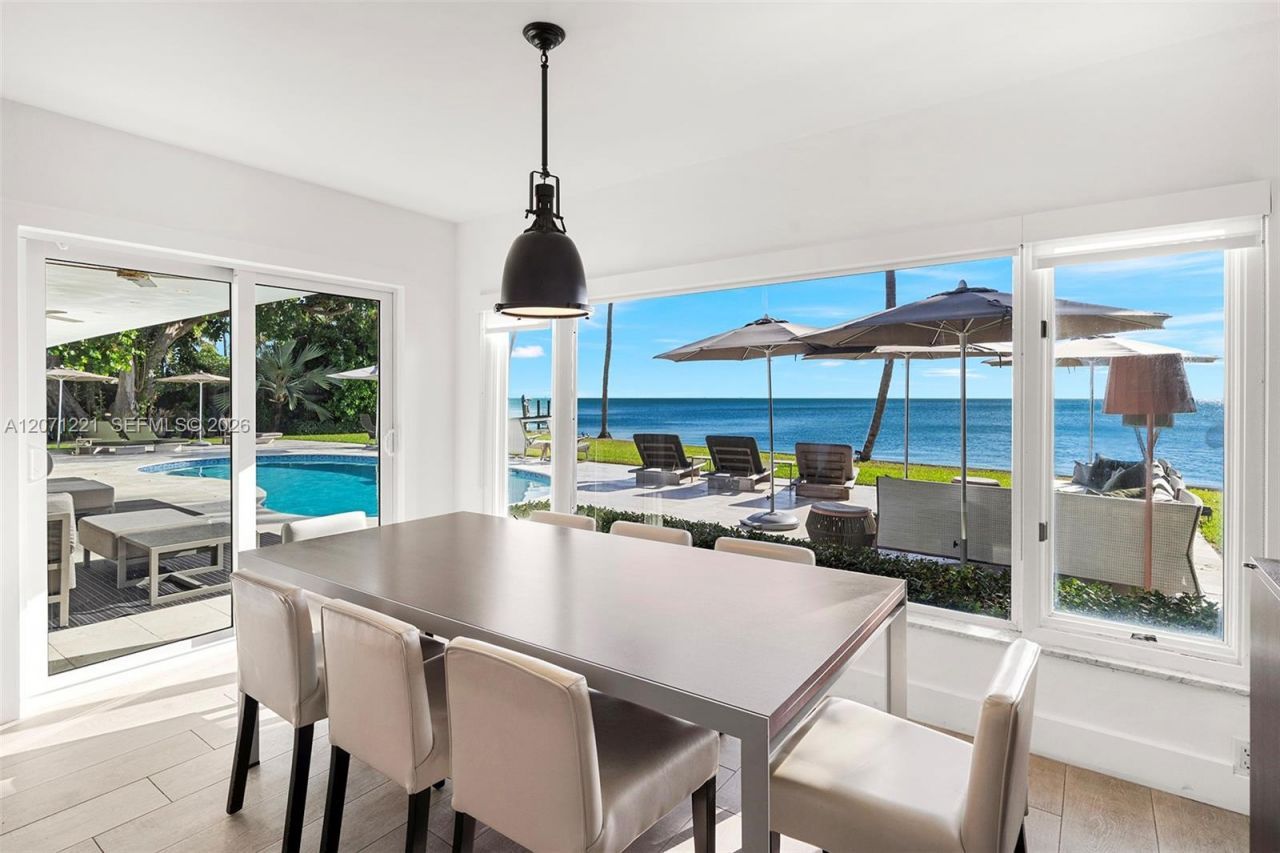 520 S Mashta Dr , Key Biscayne, FL 33149 Photo