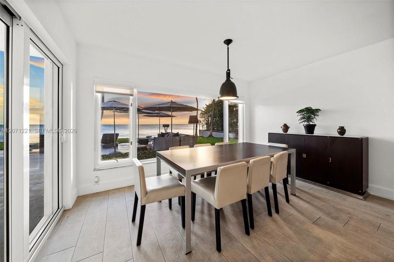 520 S Mashta Dr , Key Biscayne, FL 33149 Photo