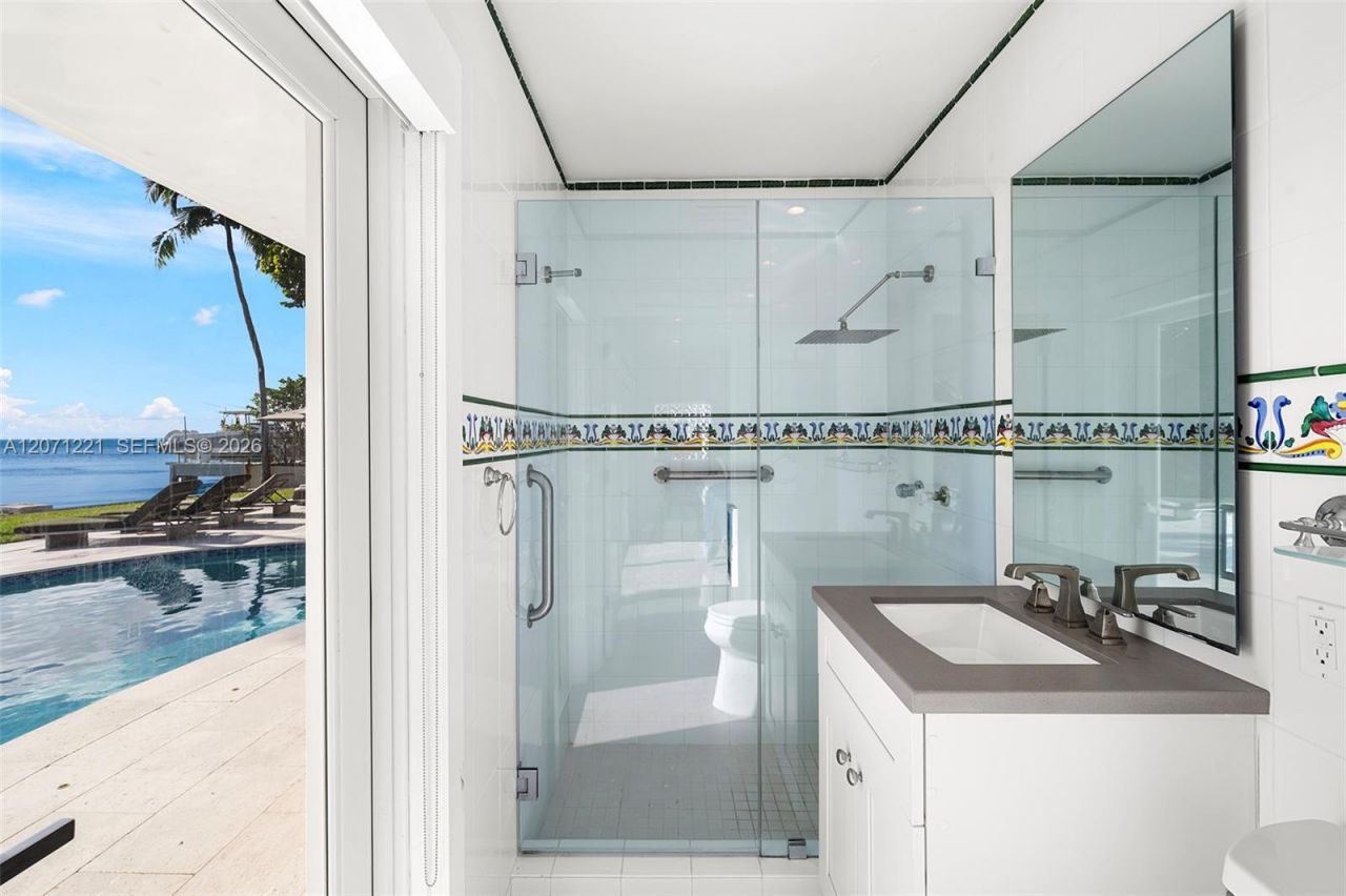 520 S Mashta Dr , Key Biscayne, FL 33149 Photo