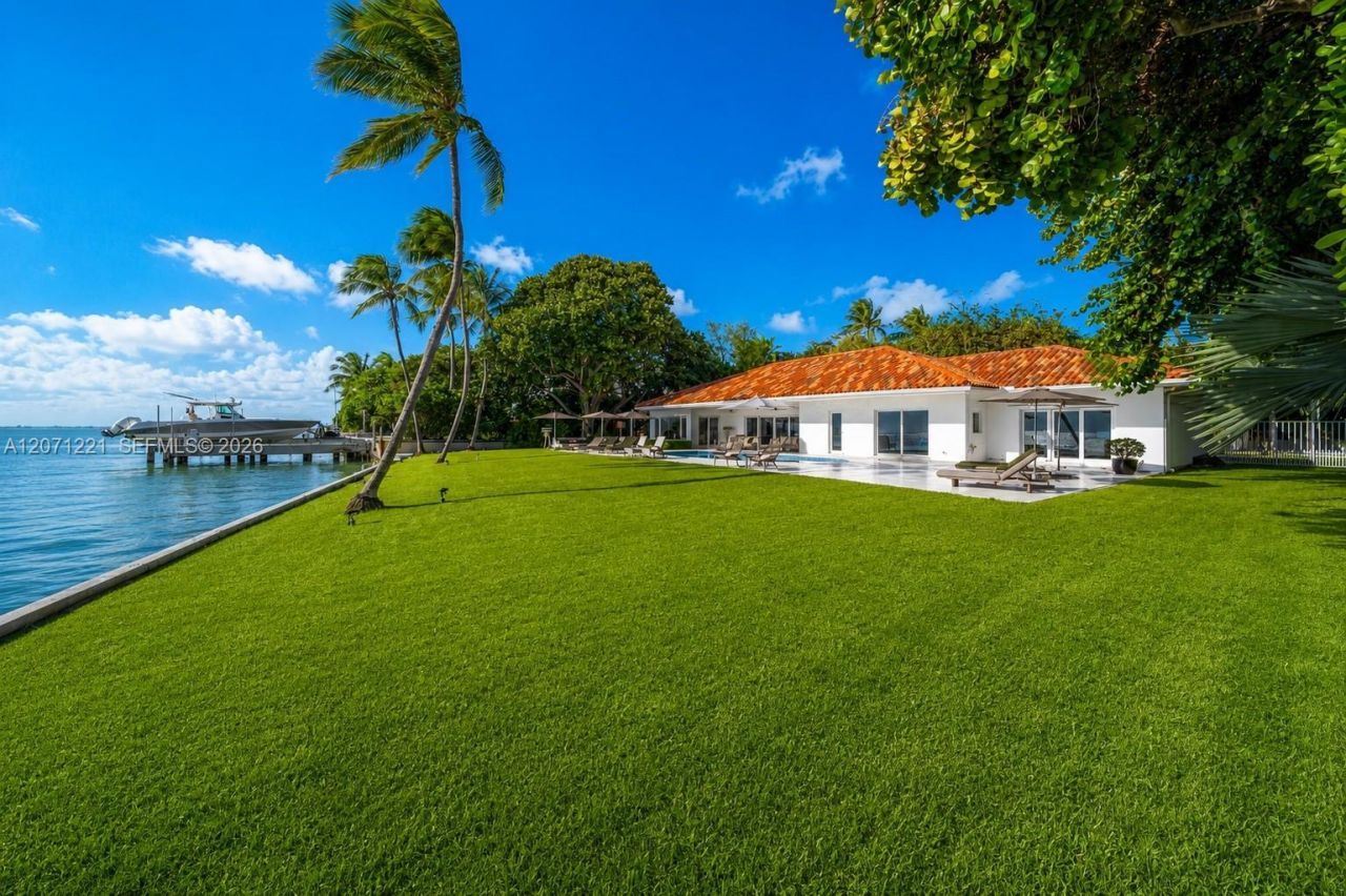 520 S Mashta Dr , Key Biscayne, FL 33149 Photo