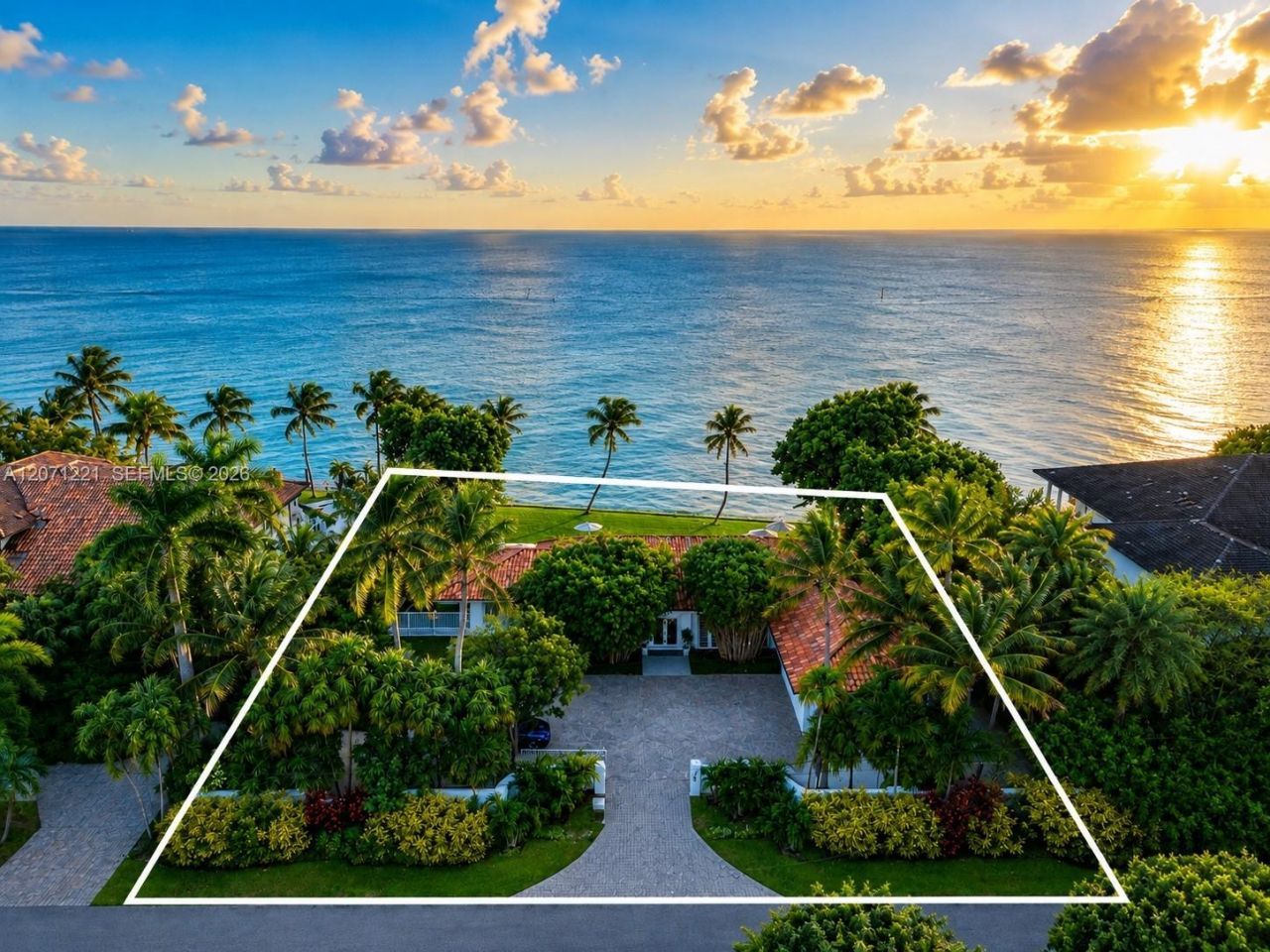 520 S Mashta Dr , Key Biscayne, FL 33149 Photo