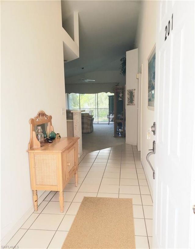 661 Wiggins Lake Dr, Unit 201, Naples, FL 34110 Photo