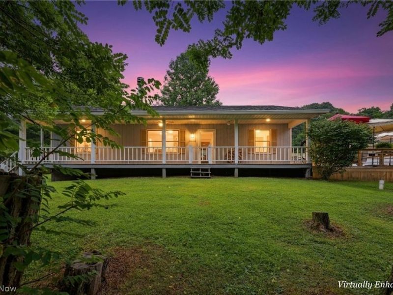 1550 Pinkerton Lane, Zanesville, OH 43701 Photo 2