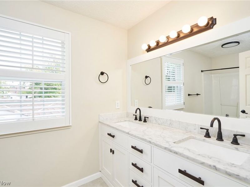 7149 W Cross Creek Trail, Brecksville, OH 44141 Photo 17