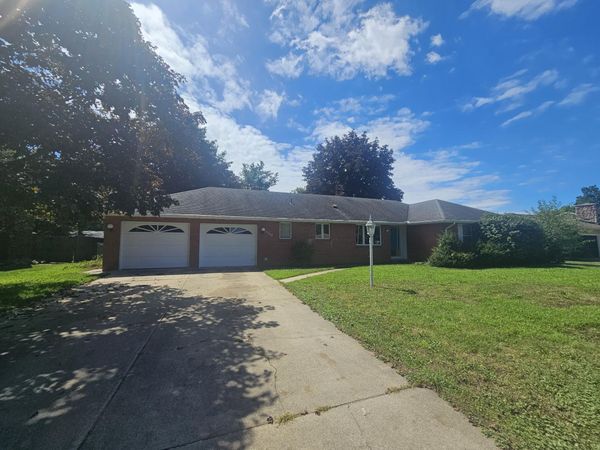 6392 Enola Avenue, Kalamazoo, MI 49048