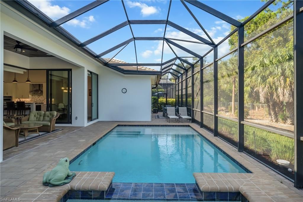 2943 Coco Lakes Dr , Naples, FL 34105 Photo