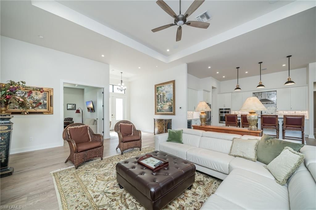 2943 Coco Lakes Dr , Naples, FL 34105 Photo