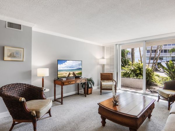 139 SUNRISE Avenue, Unit 101, Palm Beach, FL 33480