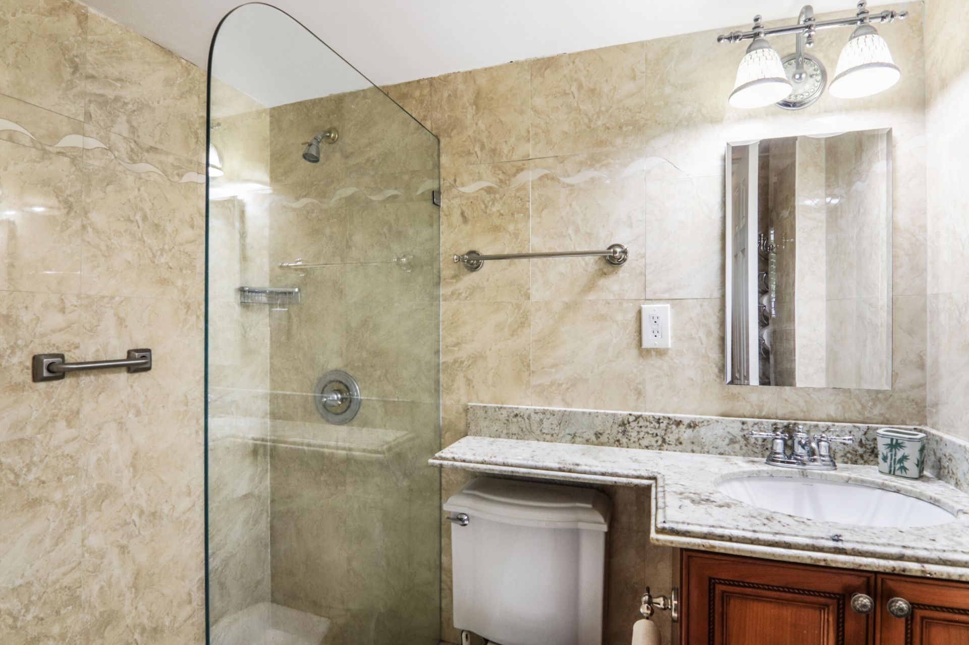 139 Sunrise Avenue, Unit 101, Palm Beach, FL 33480 Photo