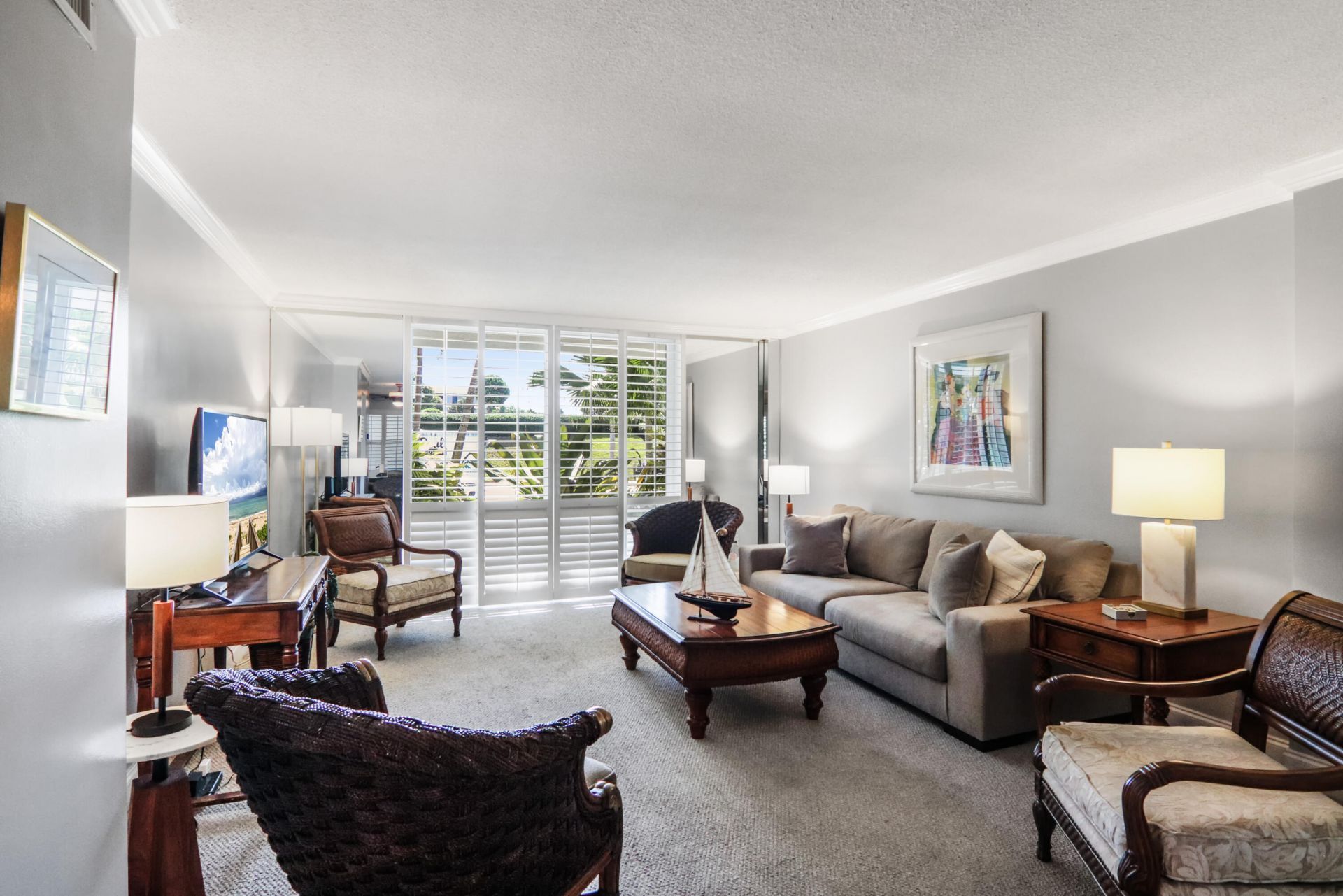 139 Sunrise Avenue, Unit 101, Palm Beach, FL 33480 Photo