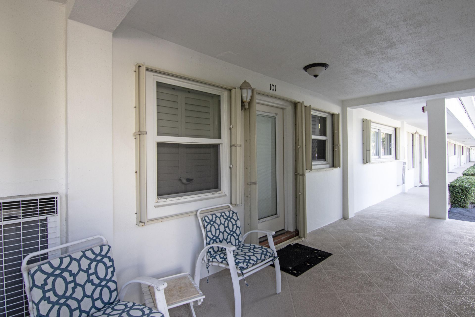 139 Sunrise Avenue, Unit 101, Palm Beach, FL 33480 Photo