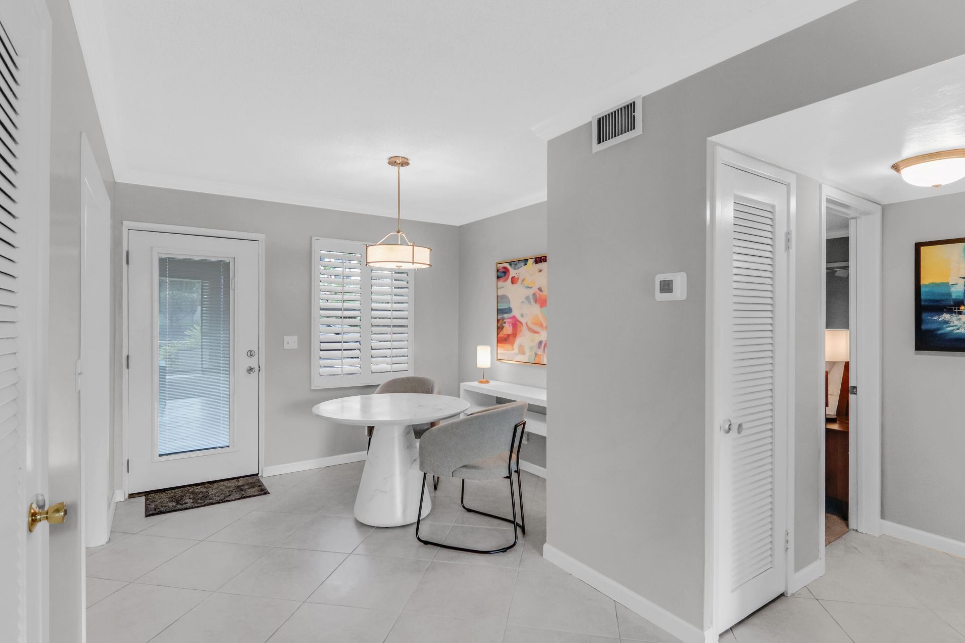 139 Sunrise Avenue, Unit 103, Palm Beach, FL 33480 Photo