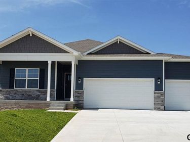 9610 N 173 Avenue, Bennington, NE 68007