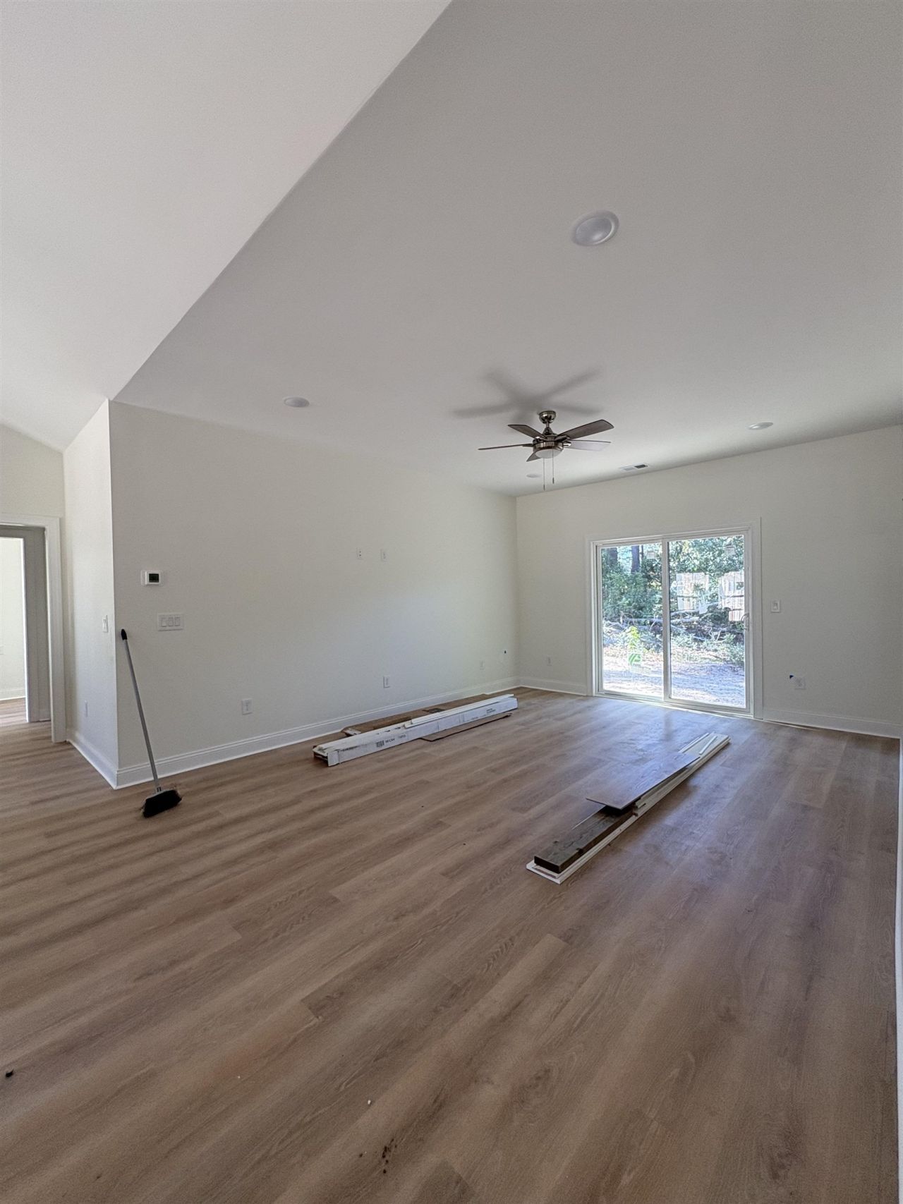 4344 Mineola Ave. Photo 13