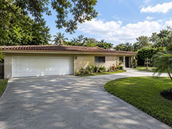 6861 SW 69th Ter , South Miami, FL 33143