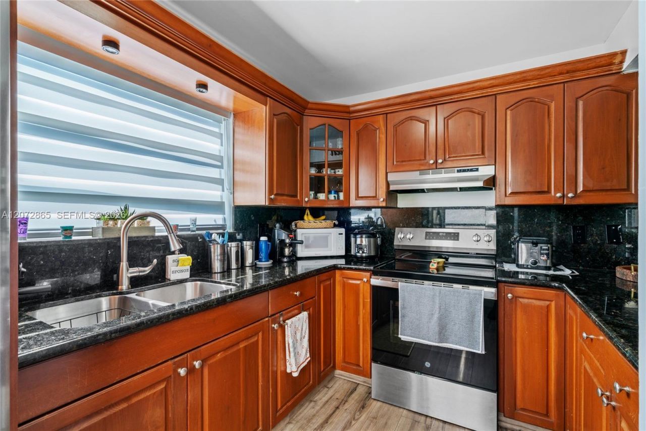 13412 SW 62nd St, Unit 103M, Miami, FL 33183 Photo