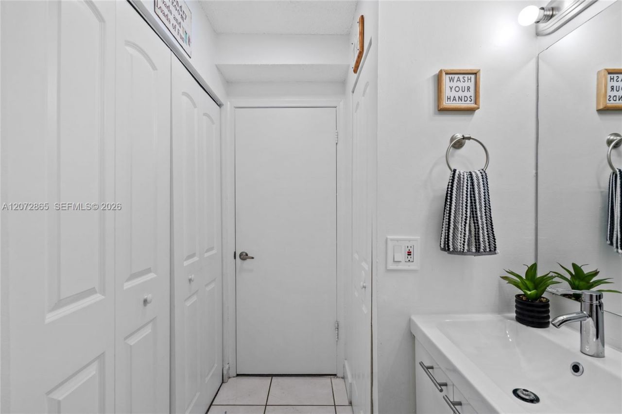 13412 SW 62nd St, Unit 103M, Miami, FL 33183 Photo
