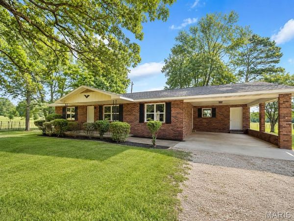 72 Carter , Grandin, MO 63943