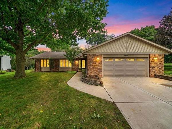 5405 Friendswood , Rockford, IL 61114