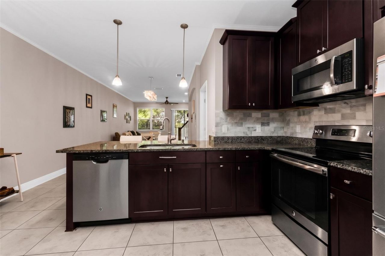 7826 52nd Terrace E, Bradenton, FL 34203 Photo