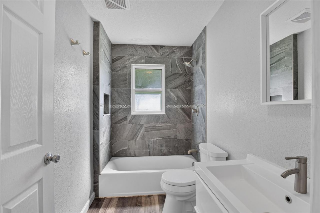 4104 Orange Avenue Se, Highland City, FL 33846 Photo