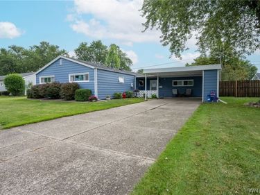 21 Beverly Drive, Depew, NY 14043