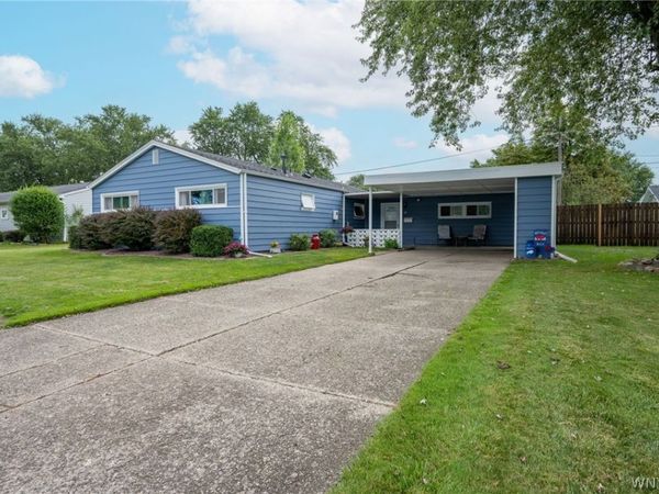 21 Beverly Drive , Depew, NY 14043