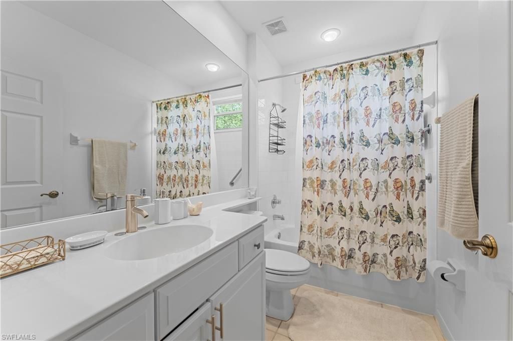 8217 Parkstone Pl, Unit 308, Naples, FL 34120 Photo