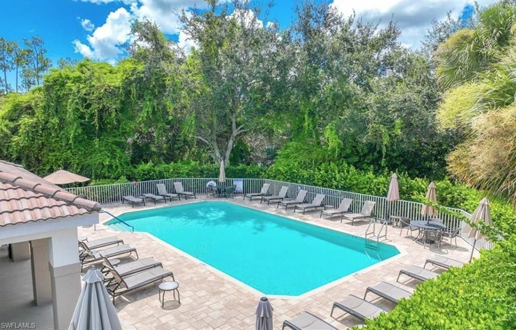 8217 Parkstone Pl, Unit 308, Naples, FL 34120 Photo