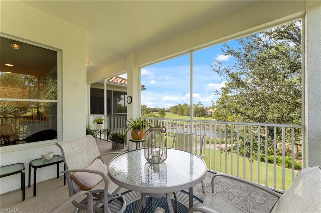 8217 Parkstone Pl, Unit 308, Naples, FL 34120 Photo