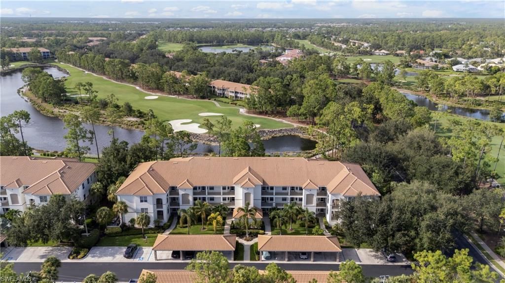 8217 Parkstone Pl, Unit 308, Naples, FL 34120 Photo