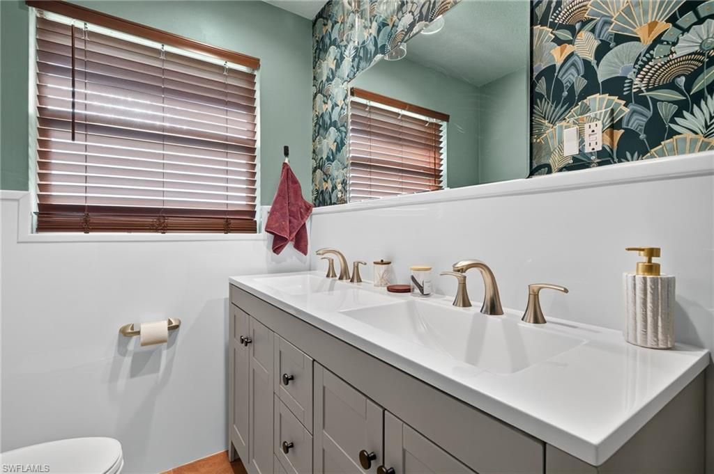 2950 Holly Rd , Fort Myers, FL 33901 Photo