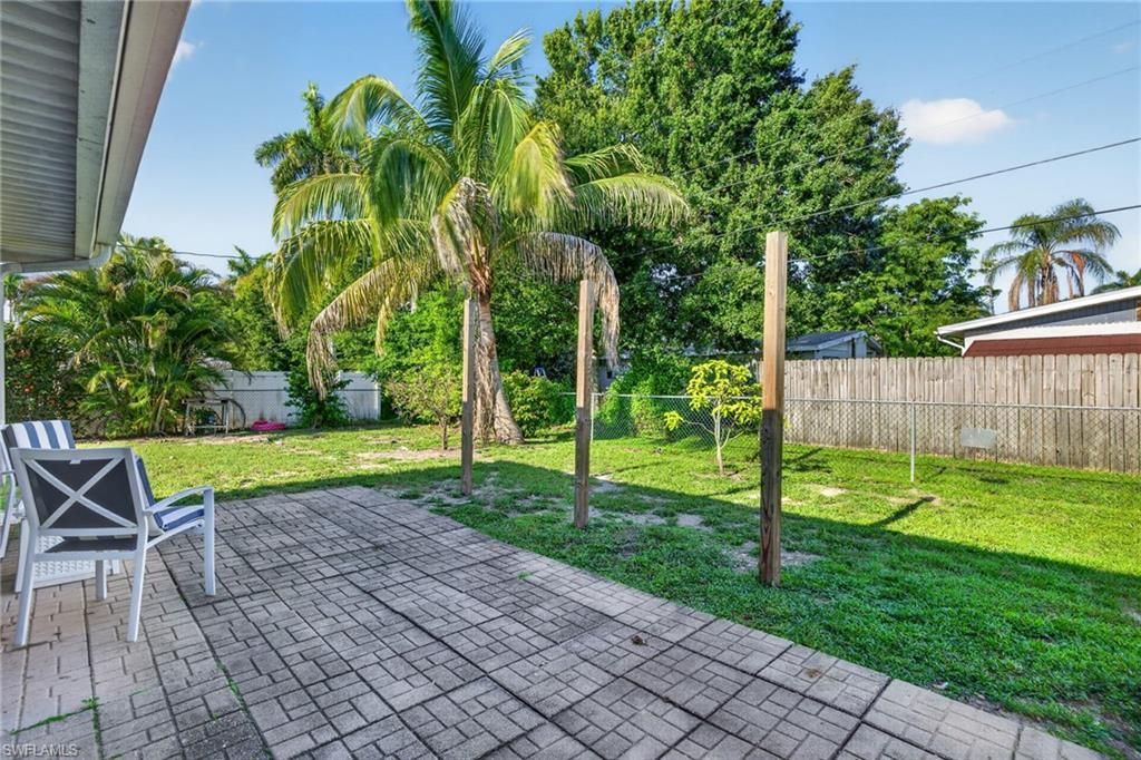 2950 Holly Rd , Fort Myers, FL 33901 Photo