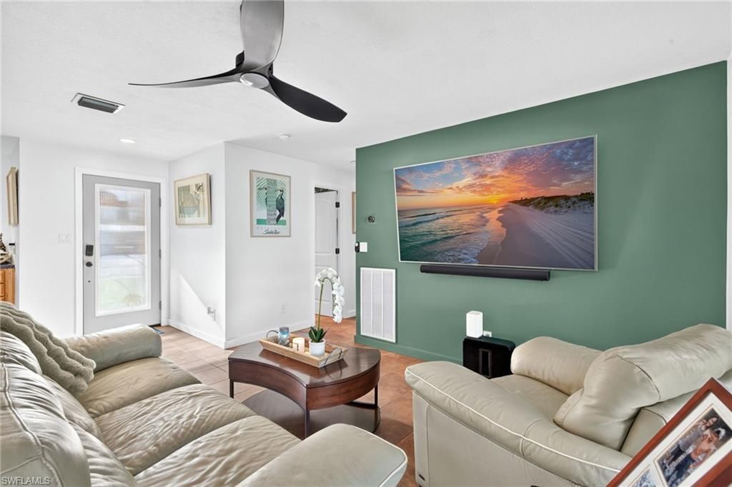 2950 Holly Rd , Fort Myers, FL 33901 Photo