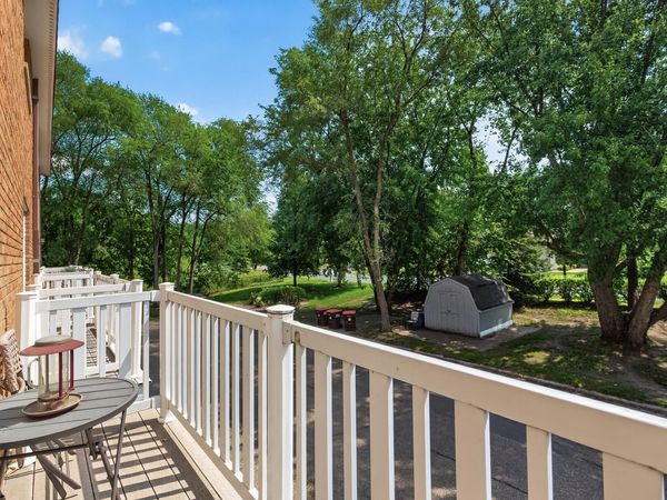 1860 Mcmenemy Street , Unit I, Maplewood, MN 55117